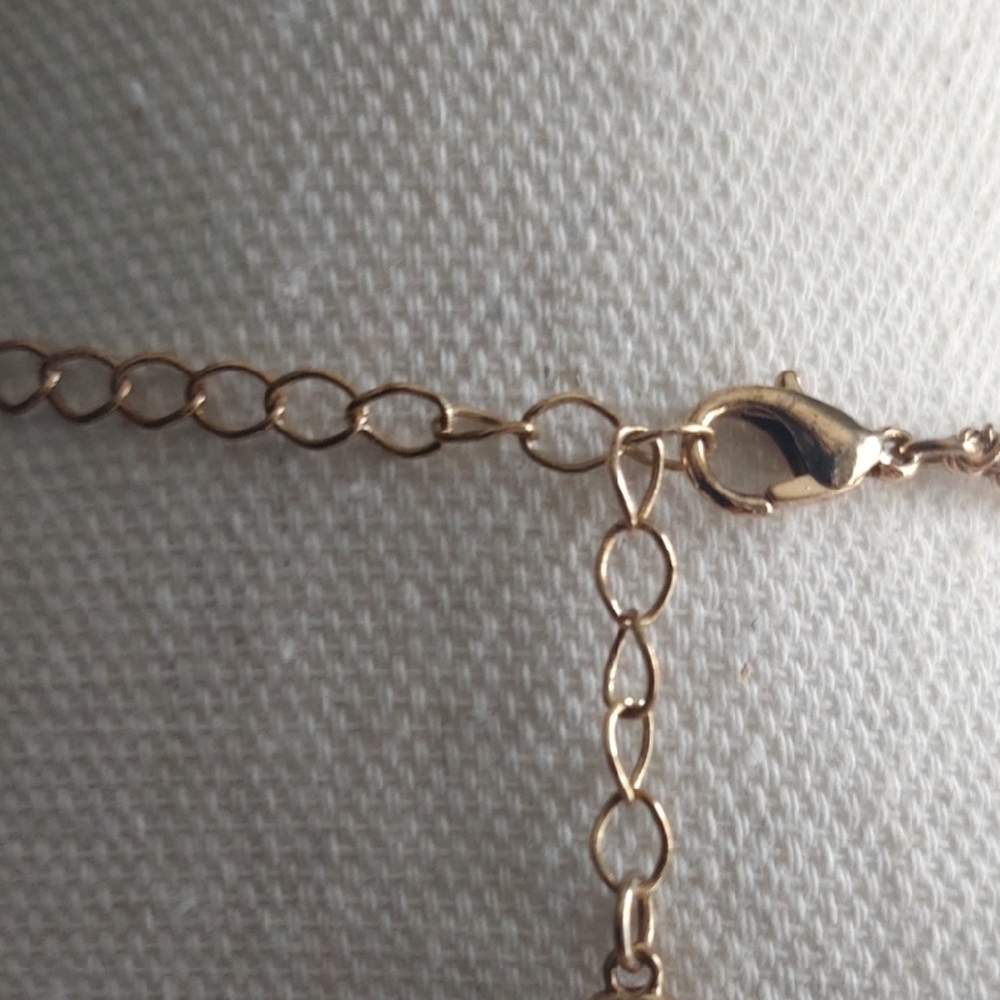 Layered Necklace - Picture 5 of 5